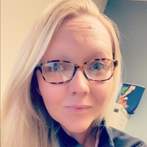 Meet your Posher, Kari